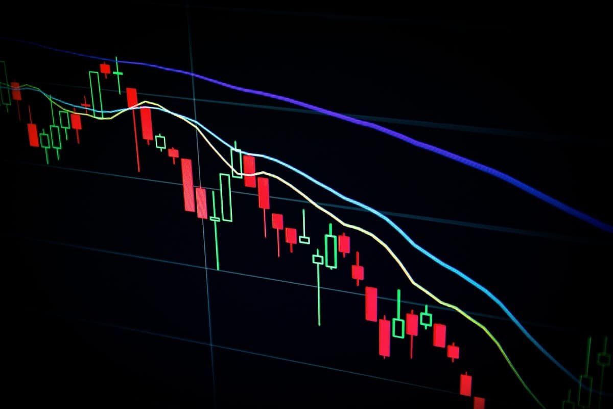 How to Read an Economic Calendar (And Why Most People Read It Wrong)